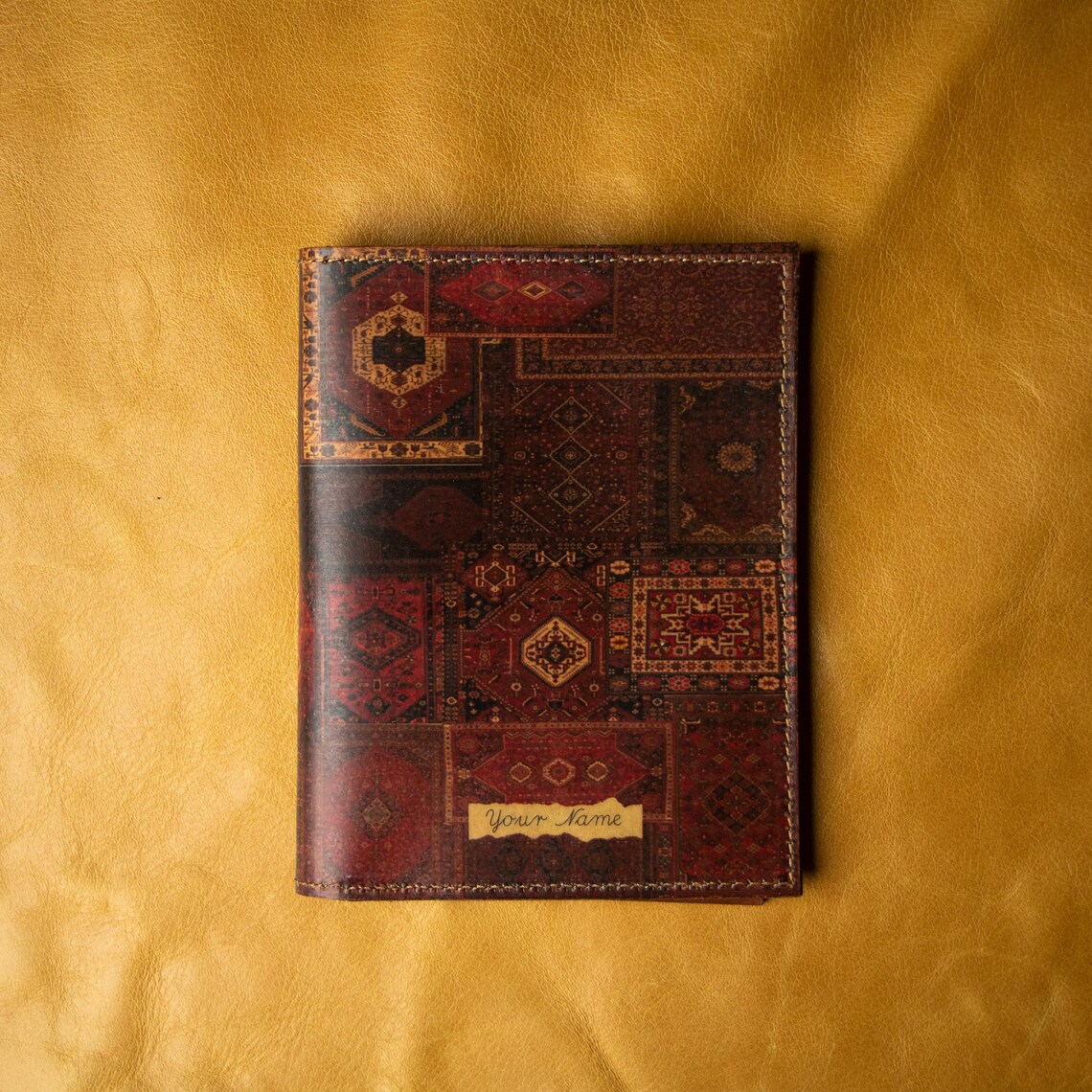 Karanlıkta Parlayan Kilim Desenli Deri Defter Kılıfı – Kişiye Özel, El Yapımı